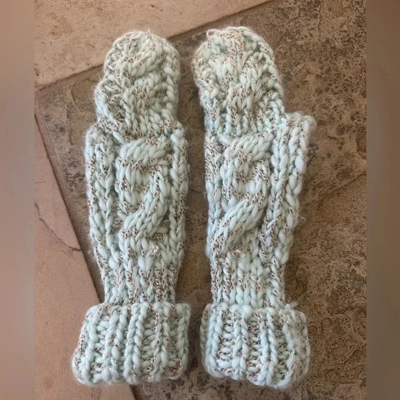 Toby Matching Scarf with Gloves Mittens Girl Youth Size - Picture 4 of 6
